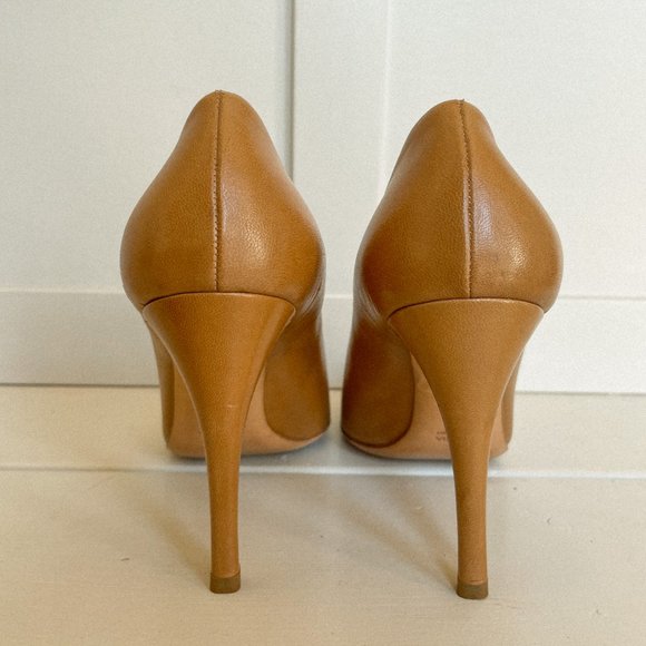 Prada Nude Square-toed Leather Pumps - Picture 4 of 7